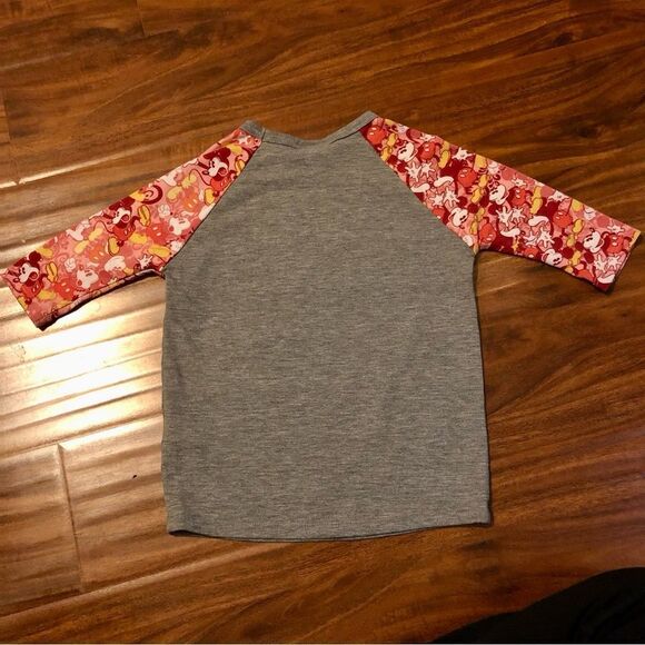 Lula Roe Girls Disney Mickey Mouse Baseball Three Quarter Sleeved Shirt Size 2 - Picture 4 of 7